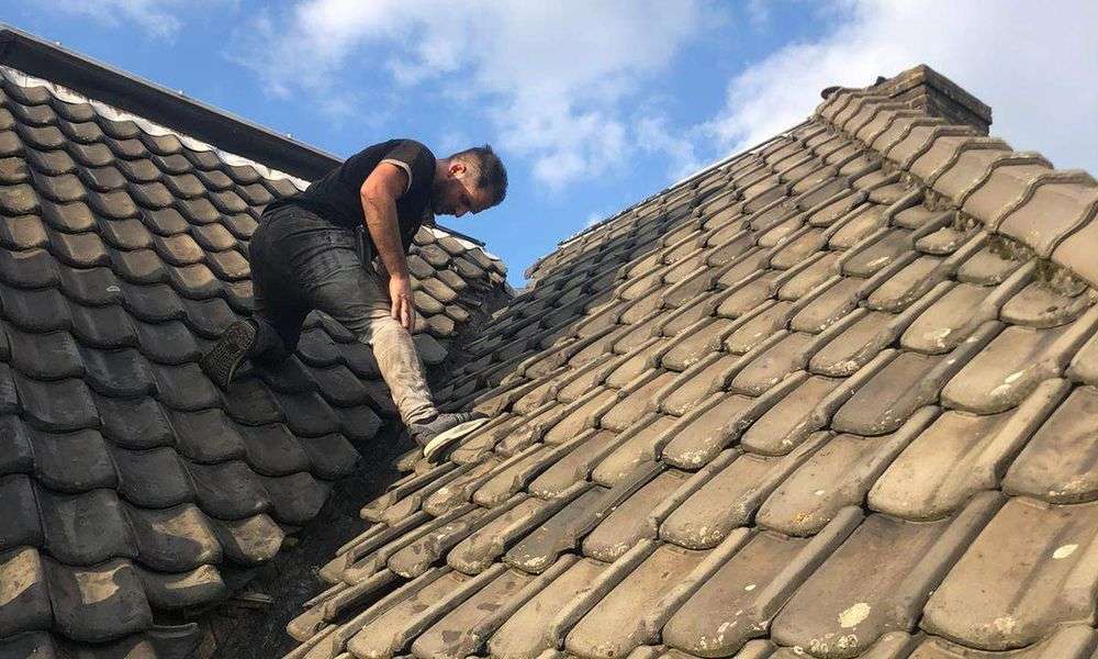 Daklekkage in Castricum herstellen