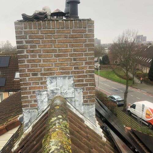 Schoorsteenrenovatie Castricum met loodslab