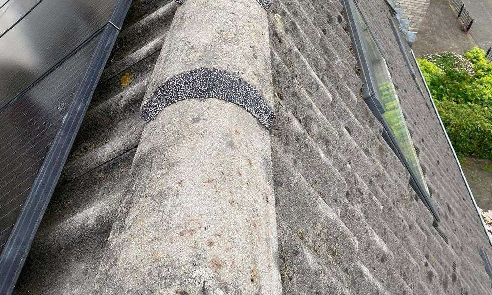 Vervangen van nokvorsten Castricum Nokvorsten zijn opnieuw vastgezet